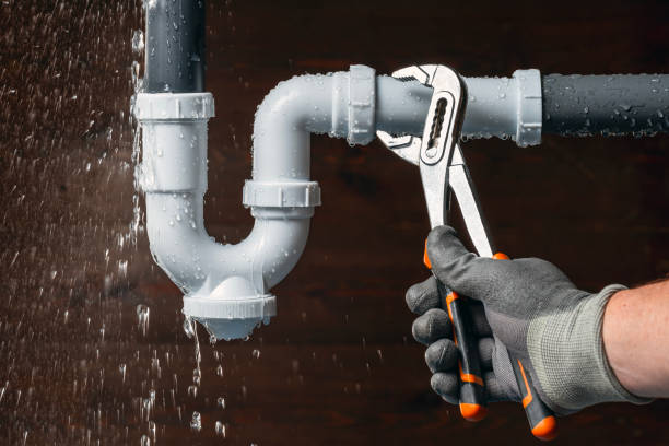 Professional Leak Detection technician working in Adams, OR
